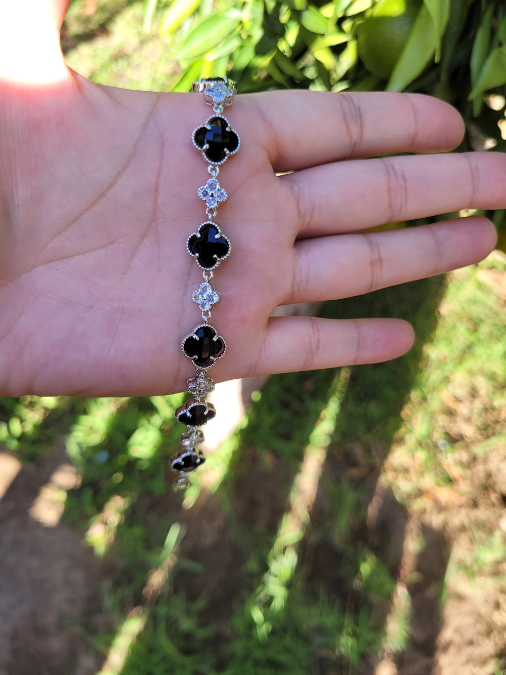 Elegant Black Clover Link Bracelet - Women Jewelry